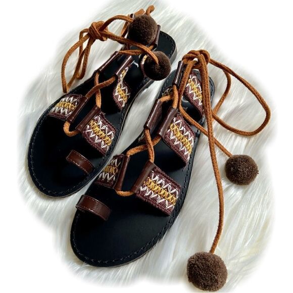 NIB POL Boho Embroidered Toe Loop Brown & Tan Lace-Up with Pom Poms Sandals - Picture 2 of 9